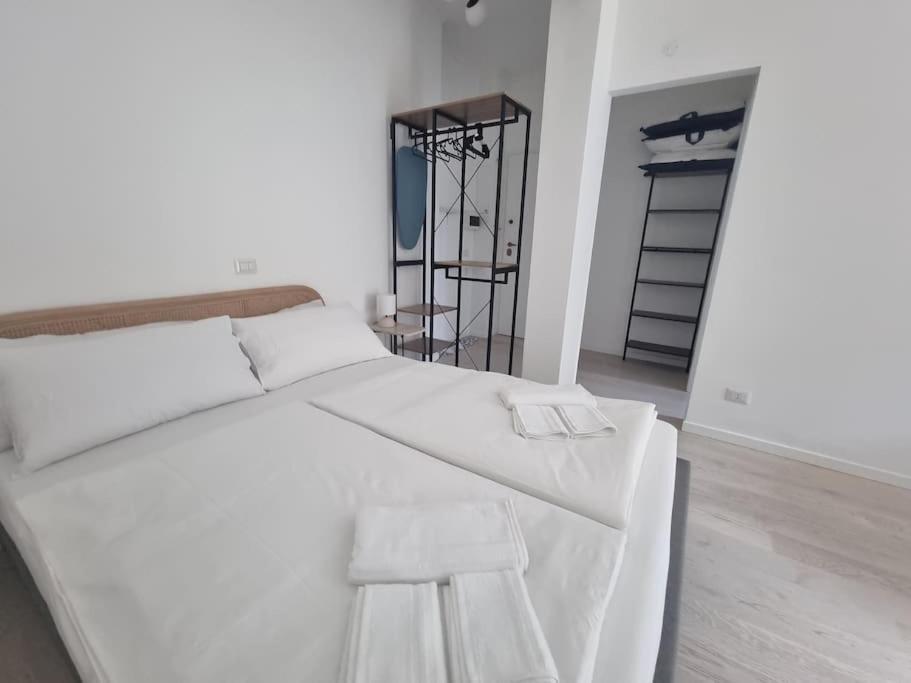 Milan New Apartment In Lively Central Area 外观 照片